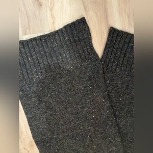 GAP Black and Blue Knit Accessory